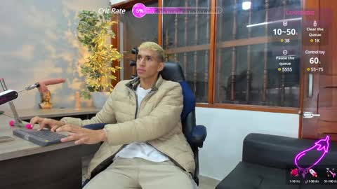 Kieran Derek online show from January 4, 7:23 pm