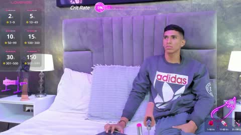 Kieran Derek online show from December 3, 11:43 am