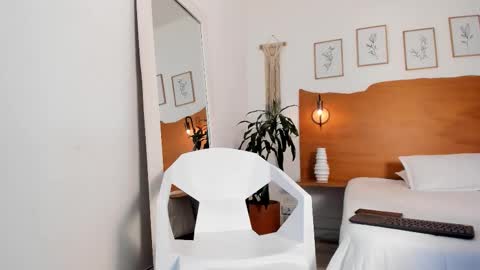 Kilua Muscle guy online show from March 6, 9:45 pm