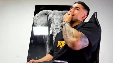 Angel Falconer online show from October 31, 3:41 am