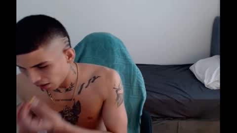 king_warlord online show from April 10, 9:55 pm