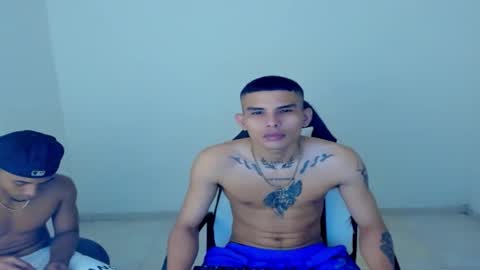 king_warlord online show from April 24, 9:28 pm