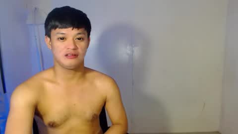 kingdomcum96 online show from April 13, 10:05 am