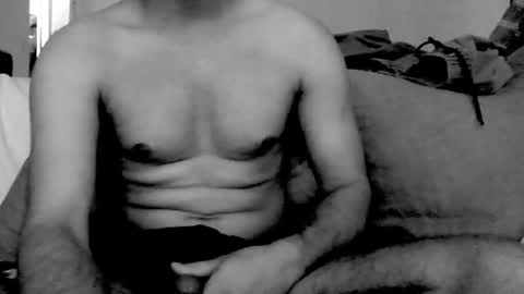 kingindisguise69 online show from October 11, 2:10 pm