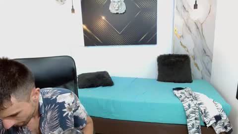 KING  online show from March 3, 7:16 am