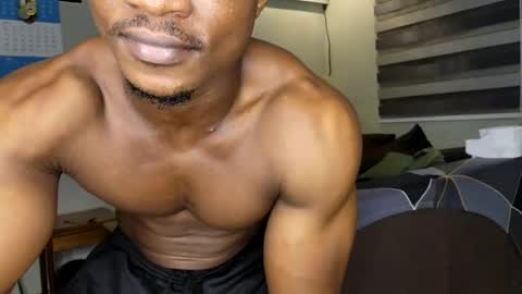 kingroy9 online show from July 12, 1:02 pm