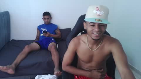 DOMINANT ALPHA KINGS online show from May 21, 5:50 pm