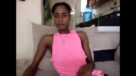 kinkybby_ online show from February 7, 8:10 am