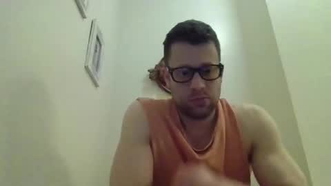 kinkystrides online show from November 1, 1:48 pm