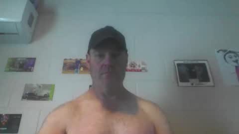 Snapshot of kiwiguy19773 chatting on October 19, 10:02 pm kiwiguy19773 online show from October 19, 10:02 pm