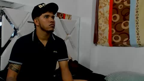 klever_haston online show from December 1, 11:41 pm