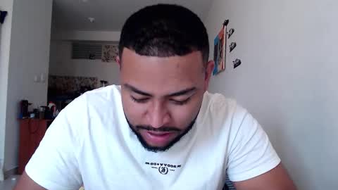 Snapshot of kleyton336 chatting on October 5, 6:12 pm kleyton online show from October 5, 6:12 pm