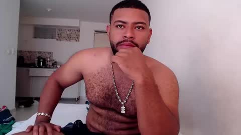 Snapshot of kleyton336 chatting on December 11, 2:39 pm kleyton online show from December 11, 2:39 pm