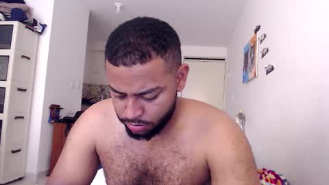 Snapshot of kleyton336 chatting on October 19, 6:33 pm kleyton online show from October 19, 6:33 pm