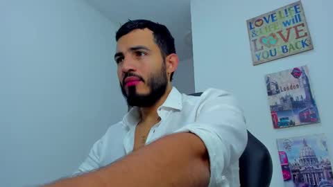 klinsmannwalton online show from November 19, 12:16 pm