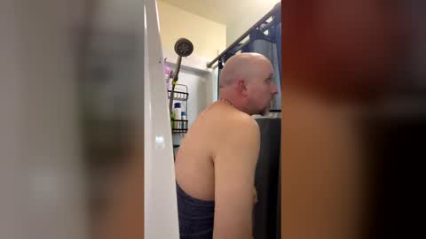 knotdaddy1983 online show from April 17, 2:09 pm