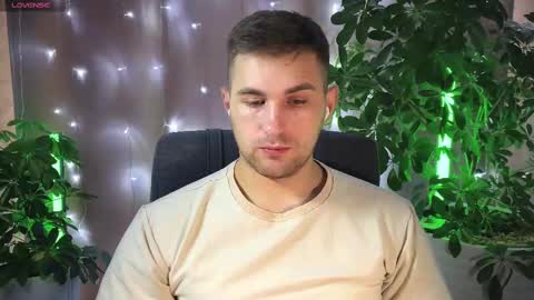 Sweet boy online show from February 13, 8:17 am