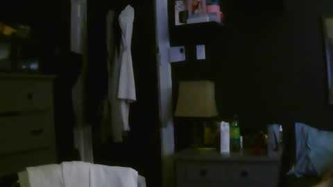 Snapshot of koululier23 chatting on March 6, 6:19 am koululier23 online show from March 6, 6:19 am