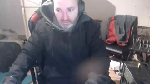 krimson999 online show from March 5, 7:04 am