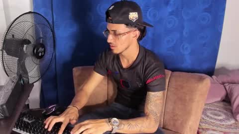 Kriss online show from September 30, 1:23 am