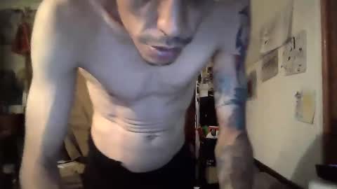 krizblackhill online show from March 7, 5:51 am