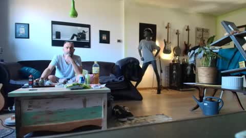 krummersaebel online show from March 2, 10:58 am