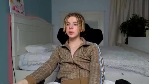 Kudi online show from March 4, 11:12 pm