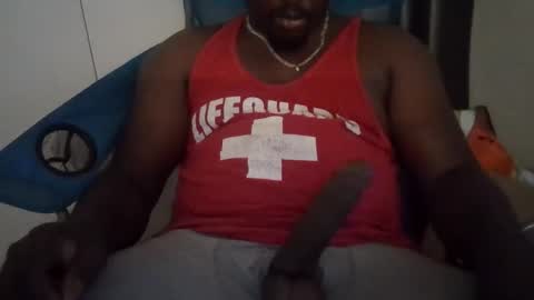 Snapshot of kushgod711 chatting on October 27, 9:55 am kgbbc9 online show from October 27, 9:55 am