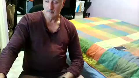 kustobcn online show from January 3, 12:33 am