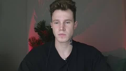 Kyle online show from December 8, 6:50 pm