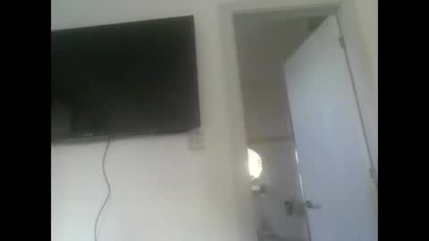 kylestrips4youq online show from April 21, 12:11 pm