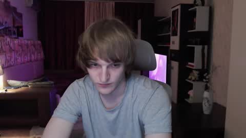 l1onkennedy online show from February 4, 6:25 pm