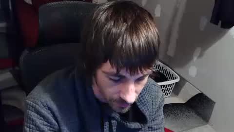 l1v1nth3dr3am online show from January 15, 5:48 pm