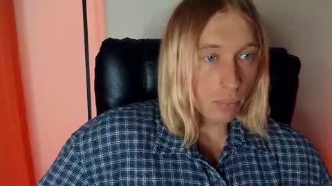 Adonis online show from April 23, 11:48 am