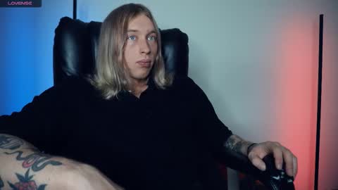 Adonis online show from November 29, 2:52 pm