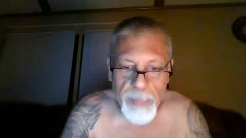 laidbackluxury online show from June 2, 4:13 am
