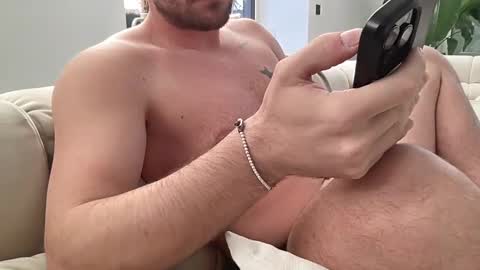 lampardinho91 online show from January 29, 2:21 pm