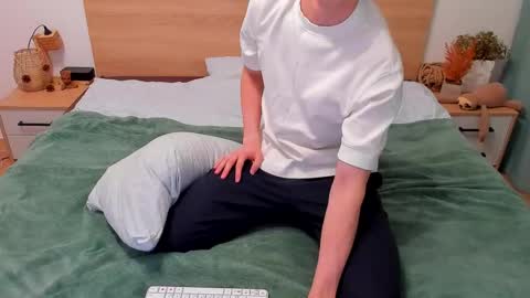 Fandi online show from November 25, 1:57 pm