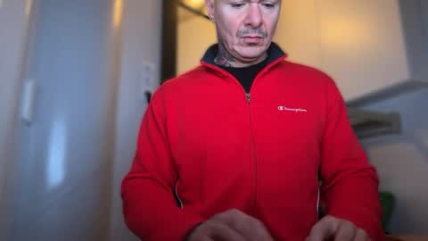 Snapshot of lanzarote6 chatting on February 21, 11:01 am BDSM online show from February 21, 11:01 am