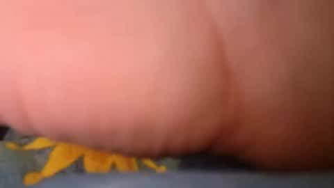 Snapshot of larry009 chatting on January 1, 10:24 pm larry009 online show from January 1, 10:24 pm