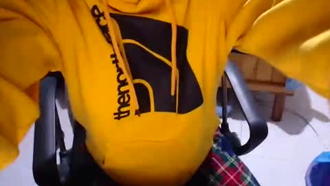 Larry online show from February 8, 10:03 pm