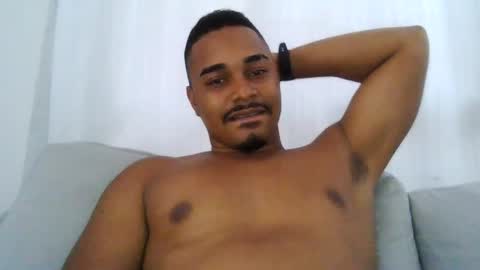 latinbbc_00 online show from February 21, 9:43 pm