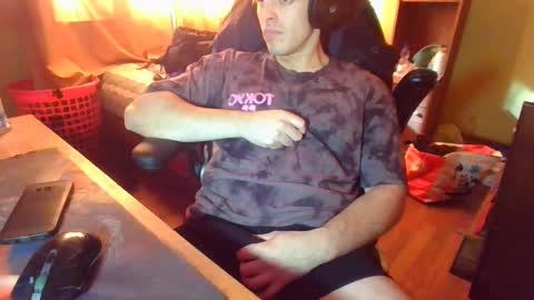 latinn_babe online show from February 27, 9:14 pm