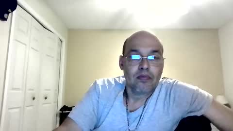 latinoinfla online show from April 19, 12:43 am