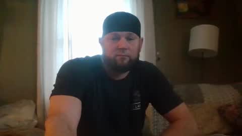 Snapshot of layinlow42 chatting on January 9, 2:29 pm layinlow42 online show from January 9, 2:29 pm