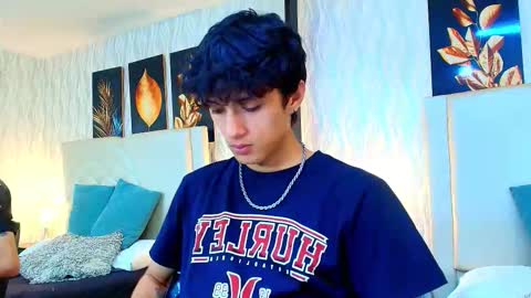 Lean online show from November 28, 9:06 pm