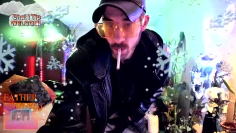 leatherdude69 online show from December 19, 9:51 am