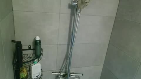 leatherjacketlove online show from December 14, 7:10 pm