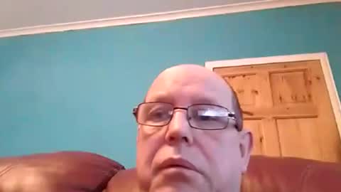 leatherpants68 online show from November 2, 4:11 pm