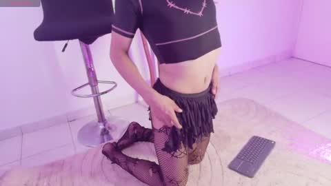 leeh online show from July 2, 5:19 pm